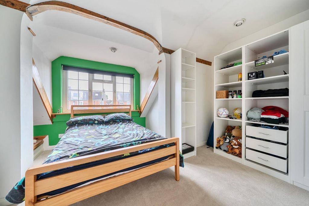 Additional image 20 of 5 bed detached house for saleUpper Vicarage Road, Kennington TN24