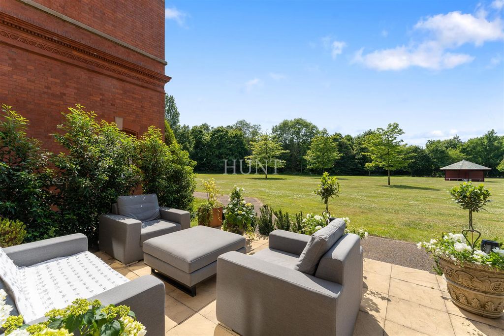 Additional image 25 of 3 bed flat for saleNorthumberland House, Repton Park, Woodford Green IG8