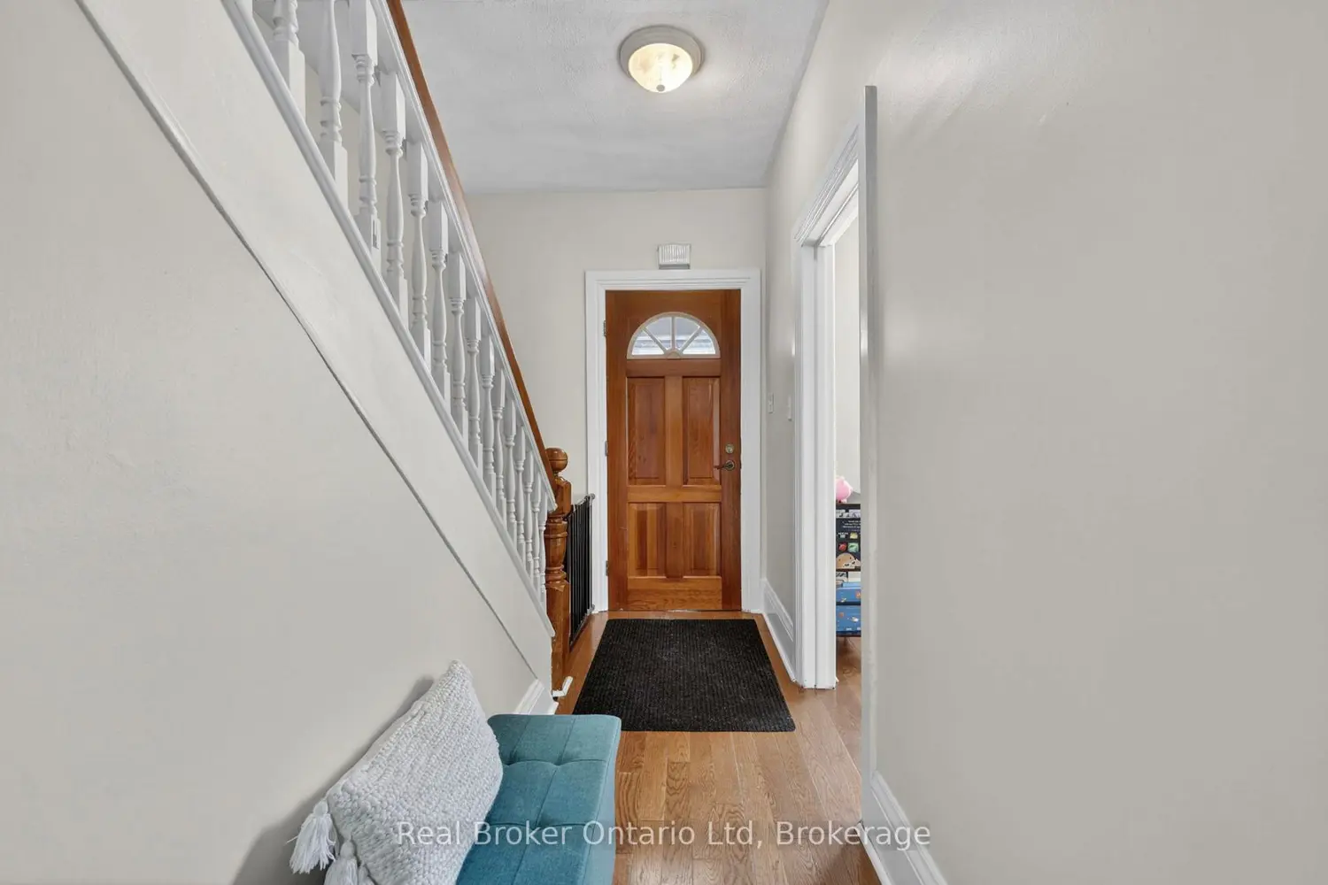 Additional image 2 of 438 Russell Street