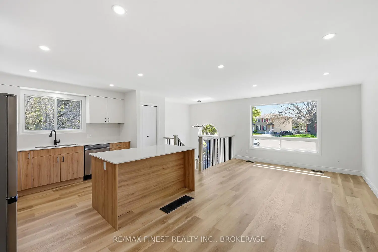 Additional image 4 of 882 Beaconhill Court