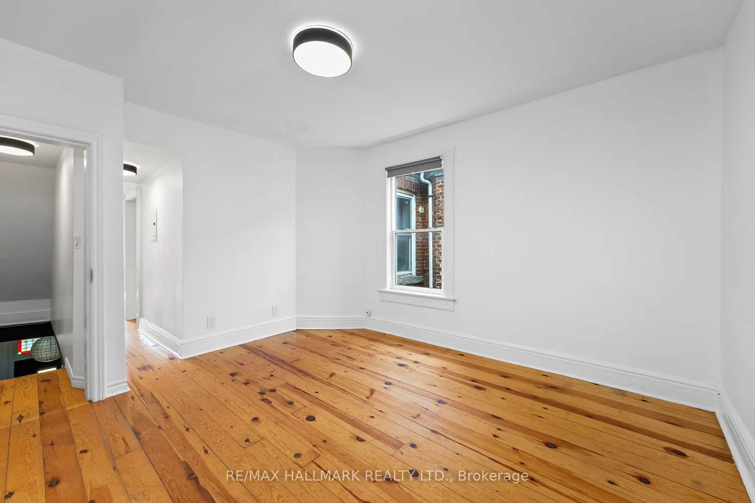 Additional image 9 of 261 Ossington Avenue