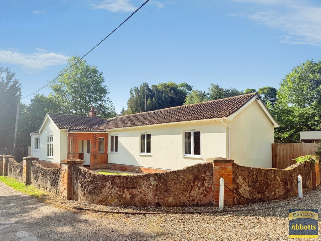 4 bed bungalow to rentThe Park, Bury St. Edmunds IP31