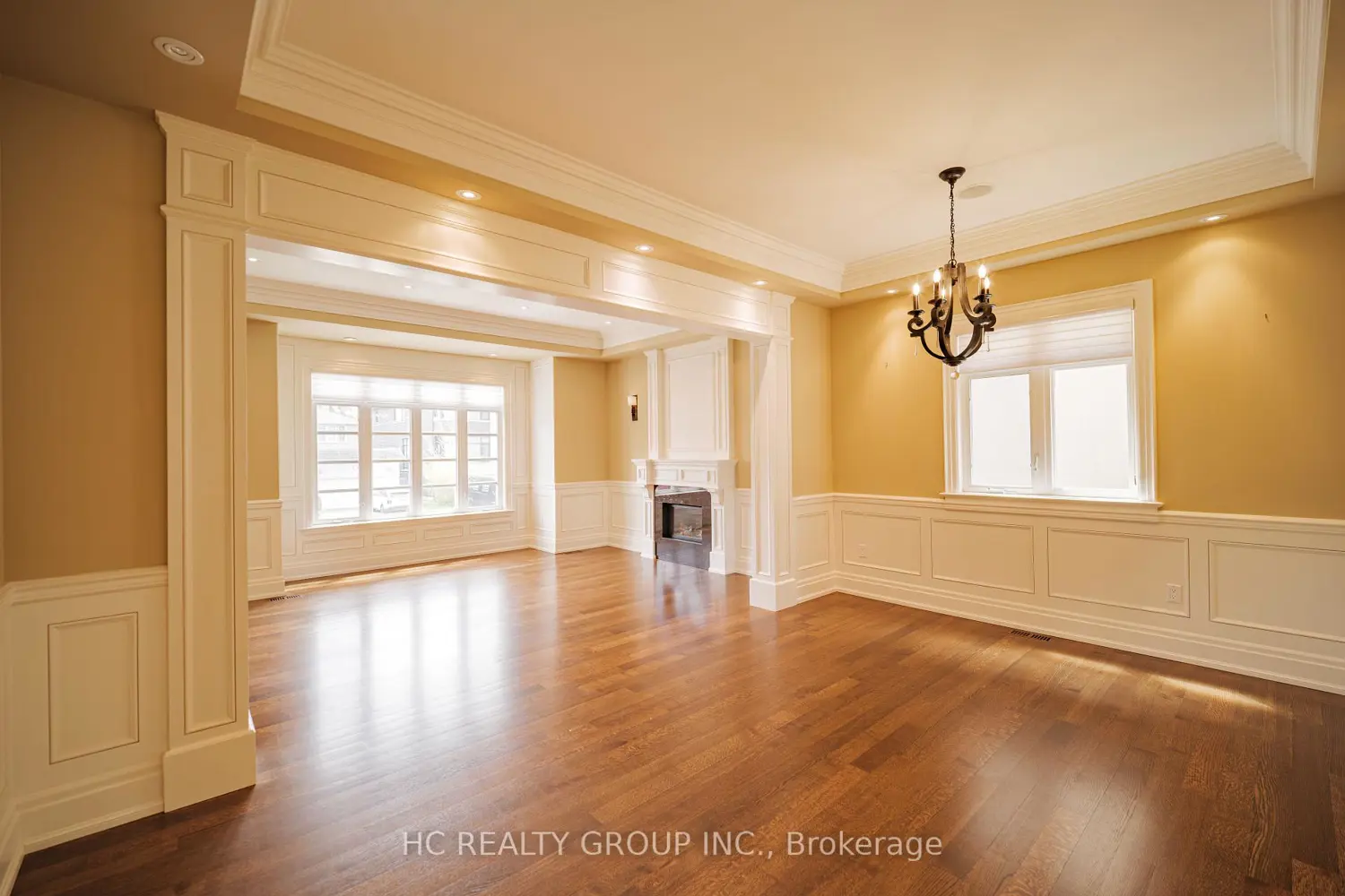218A Holmes Avenue photo 2