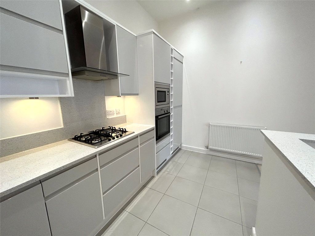 Additional image 3 of 2 bed flat for saleGrenfell Park, Parkgate, Neston, Cheshire CH64