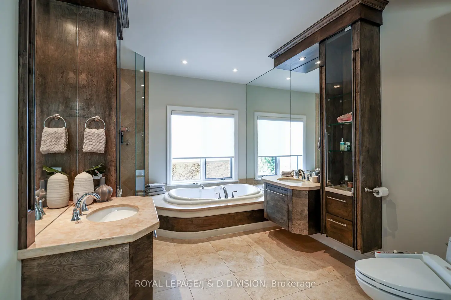 Additional image 6 of 82 Munro Boulevard