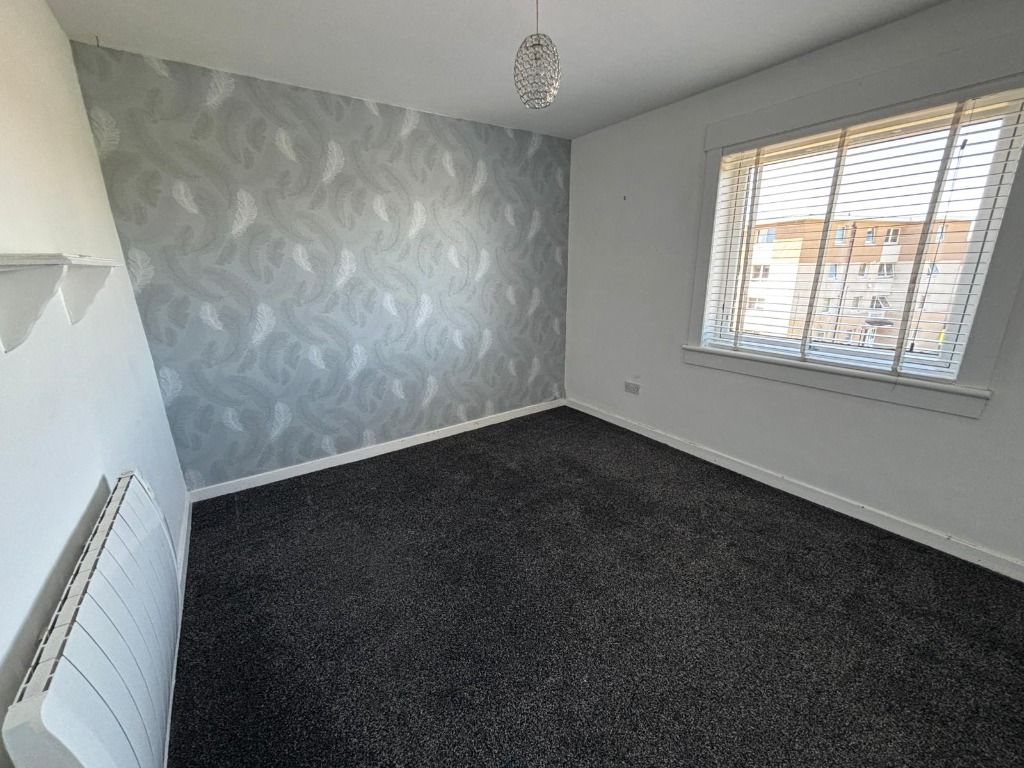 Additional image 6 of 3 bed flat to rentBuchan Road, Troon, South Ayrshire KA10