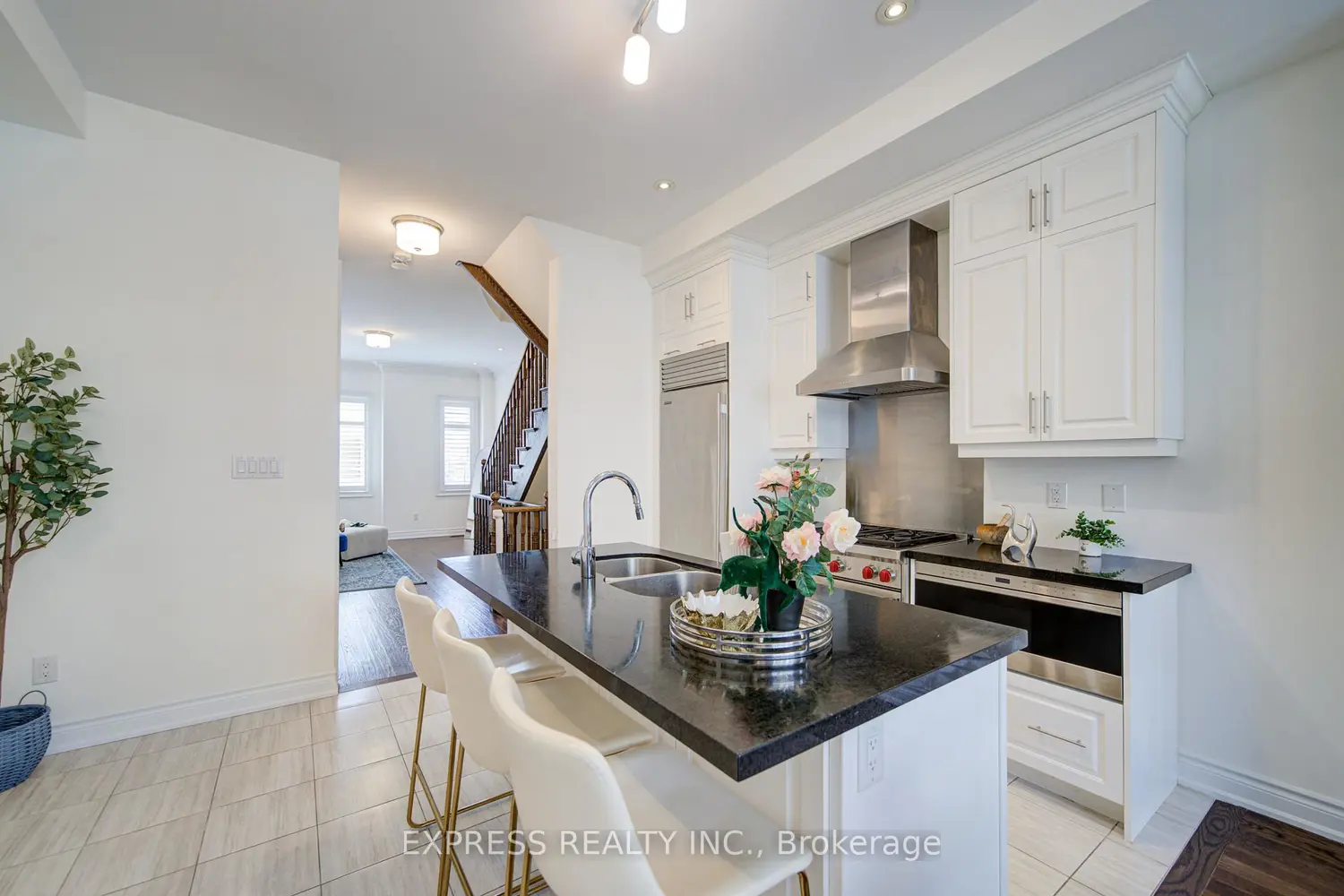 Additional image 9 of 12 Royal Aberdeen Road