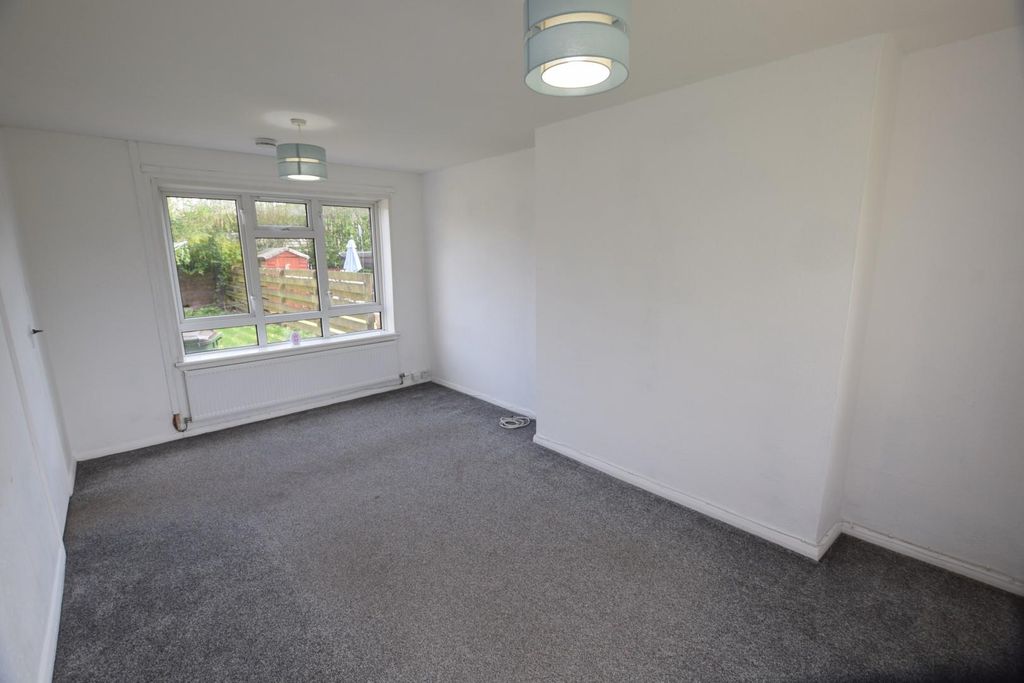 Additional image 8 of 2 bed end terrace house to rent114 Stormont Road, Scone, Perth PH2