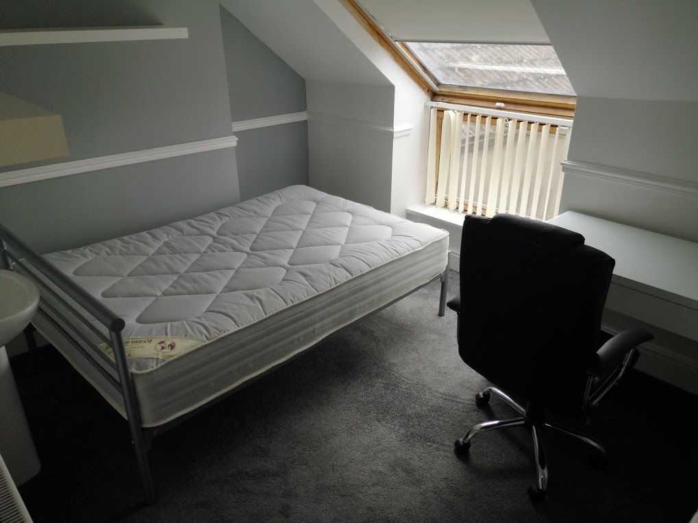 Additional image 2 of 8 bed terraced house to rentUplands Crescent, Swansea SA2