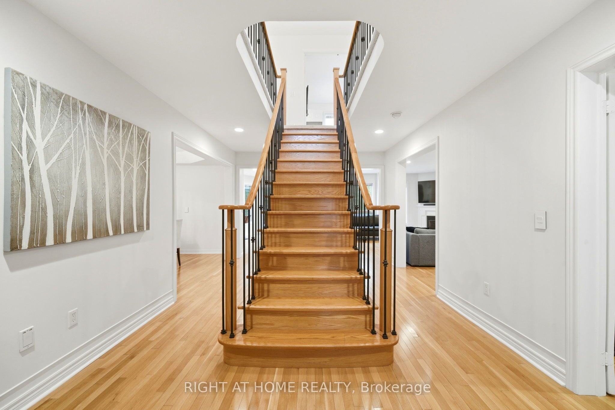 Additional image 6 of 16 Mcneilage Court, Ajax, ON, L1T 3Z5
