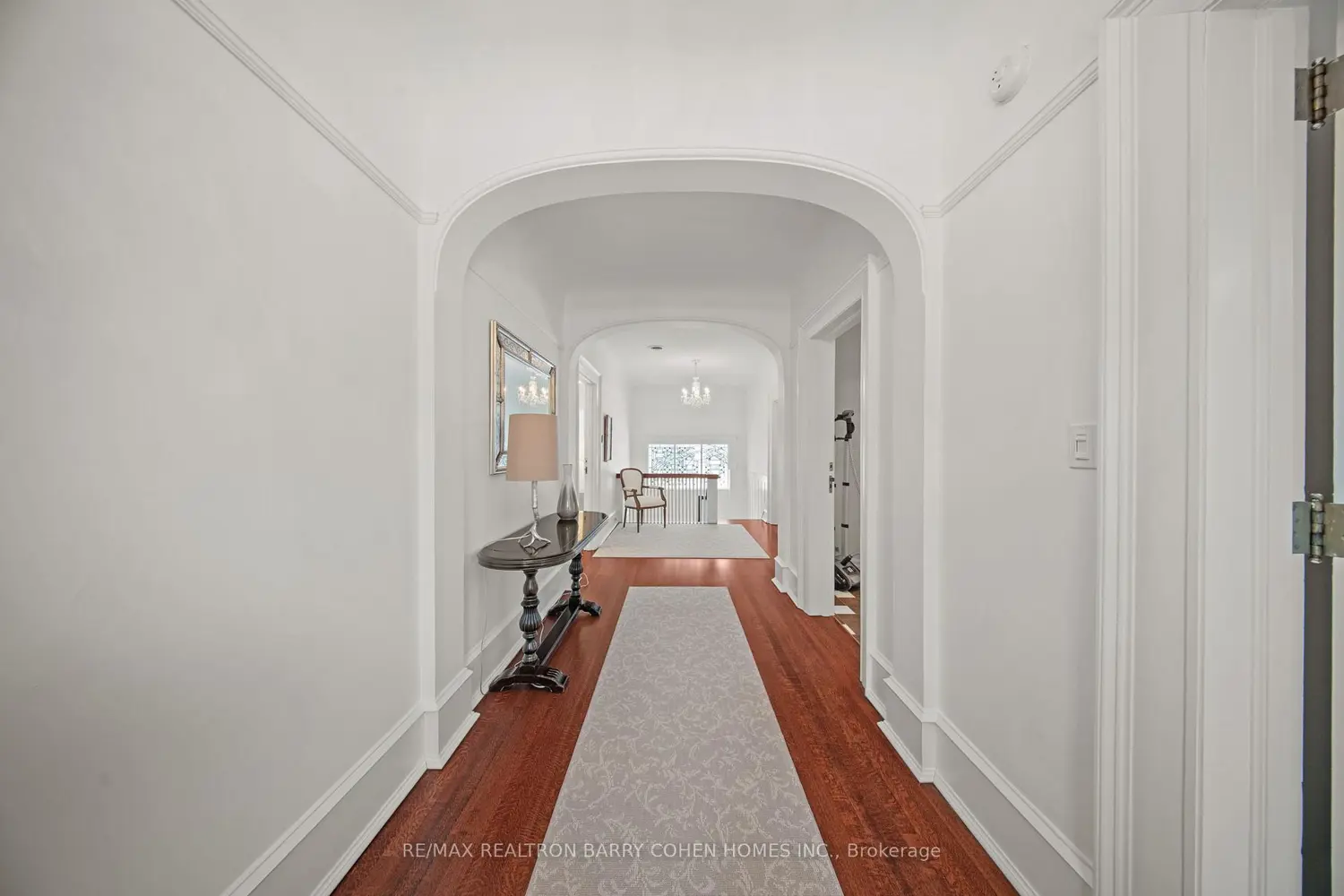 Additional image 9 of 302 Russell Hill Road