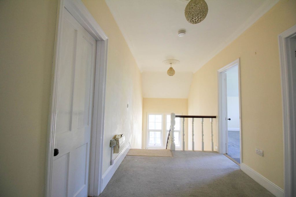 Additional image 6 of 2 bed semi-detached house to rentTrewartha Park, Weston-Super-Mare BS23