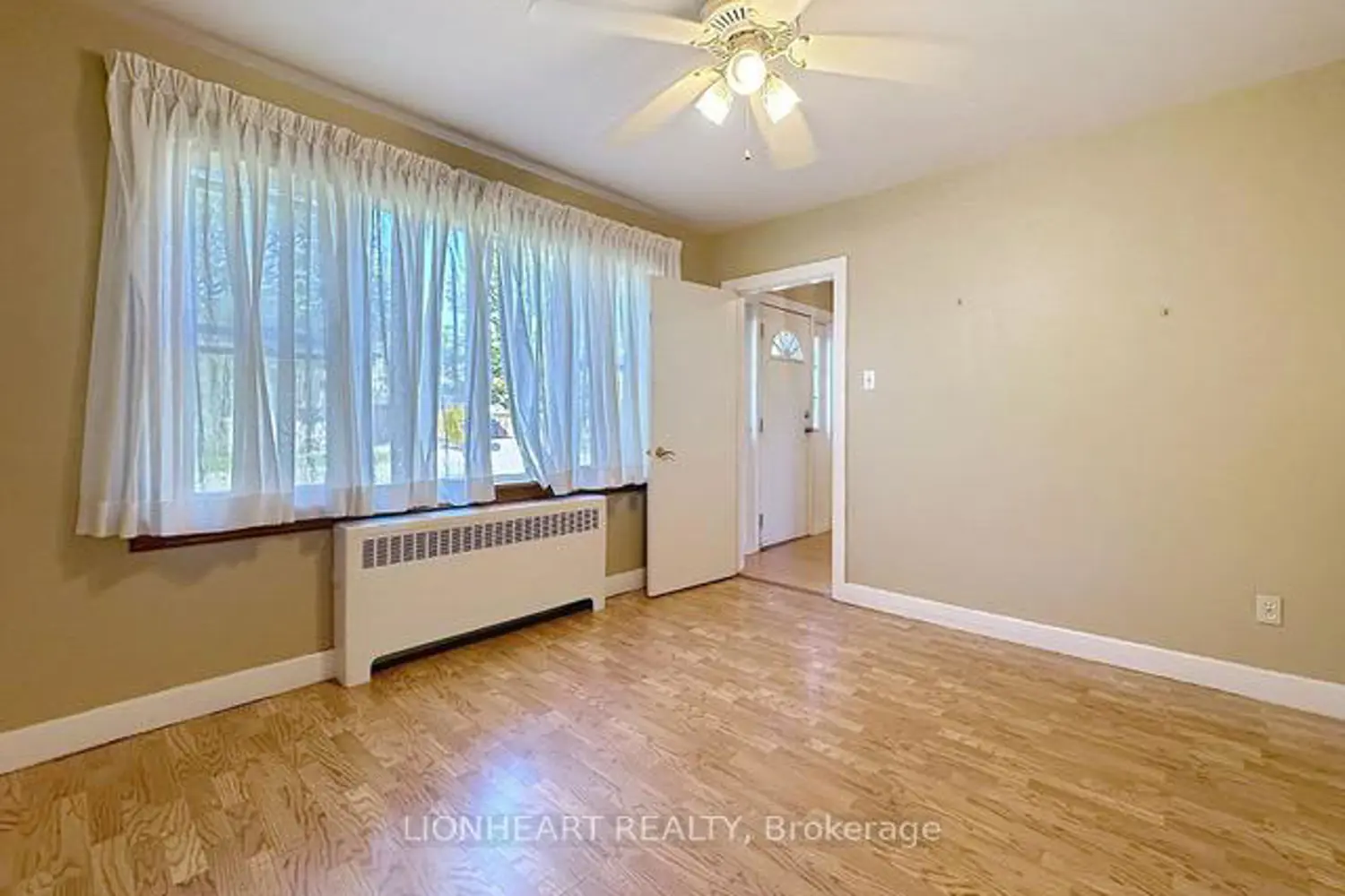 Additional image 9 of 1475 Garnet Avenue