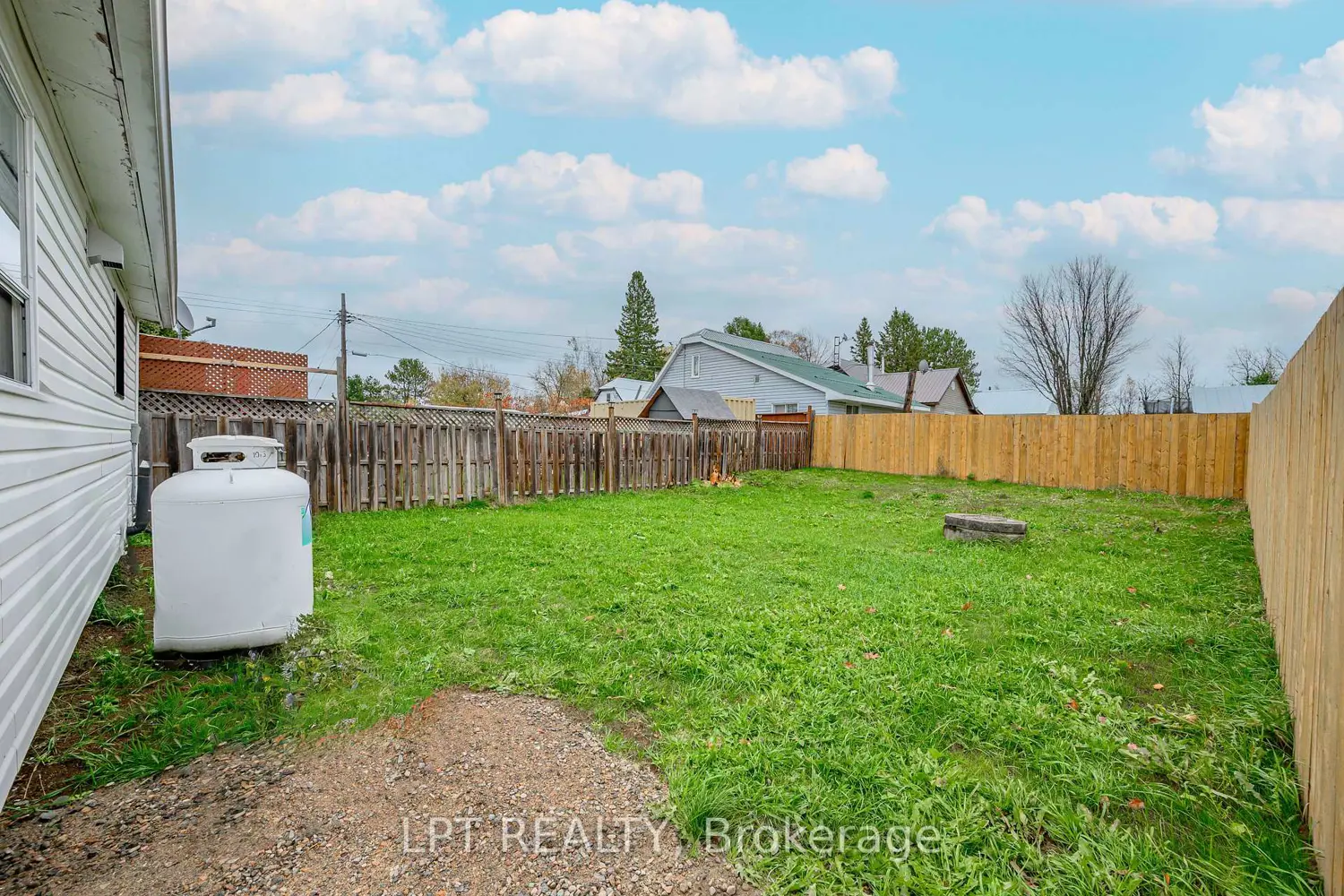 Additional image 16 of 46 Young Street