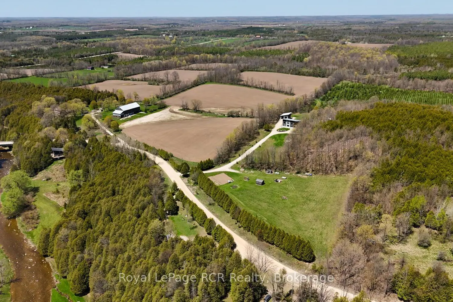 Additional image 18 of 384317 Concession 4 Concession