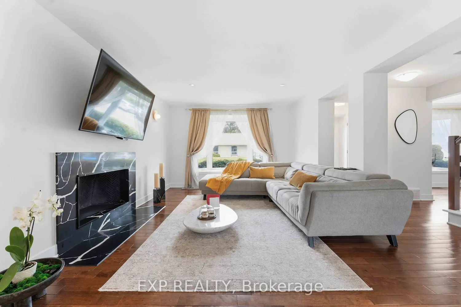 46 Parkglen Drive photo 2