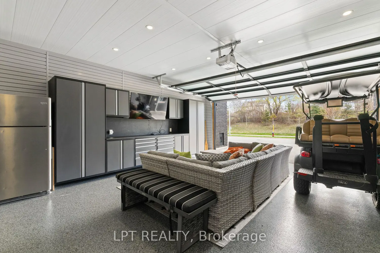 Additional image 9 of 3661 Riva Avenue