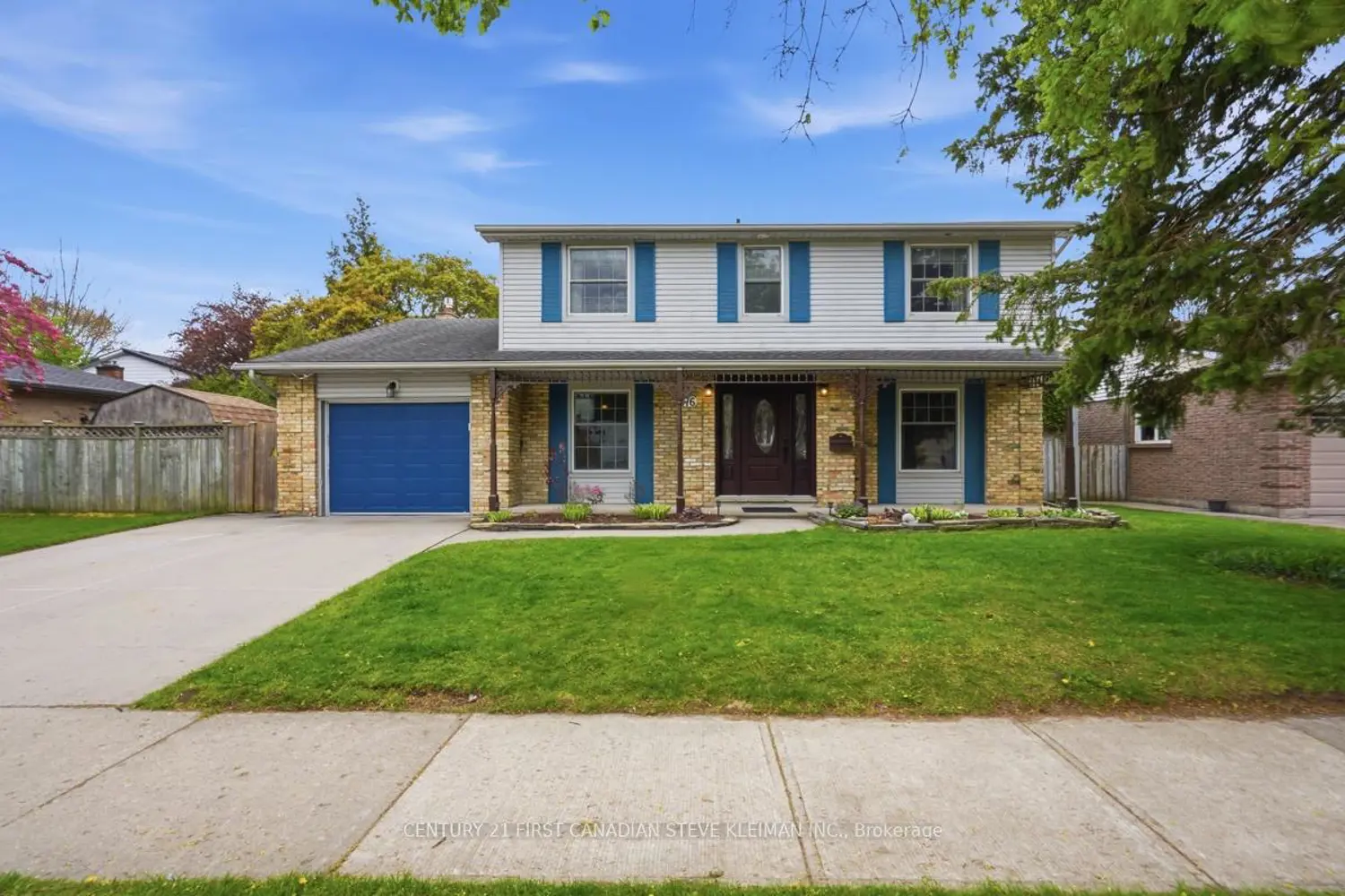 76 Spencer Crescent