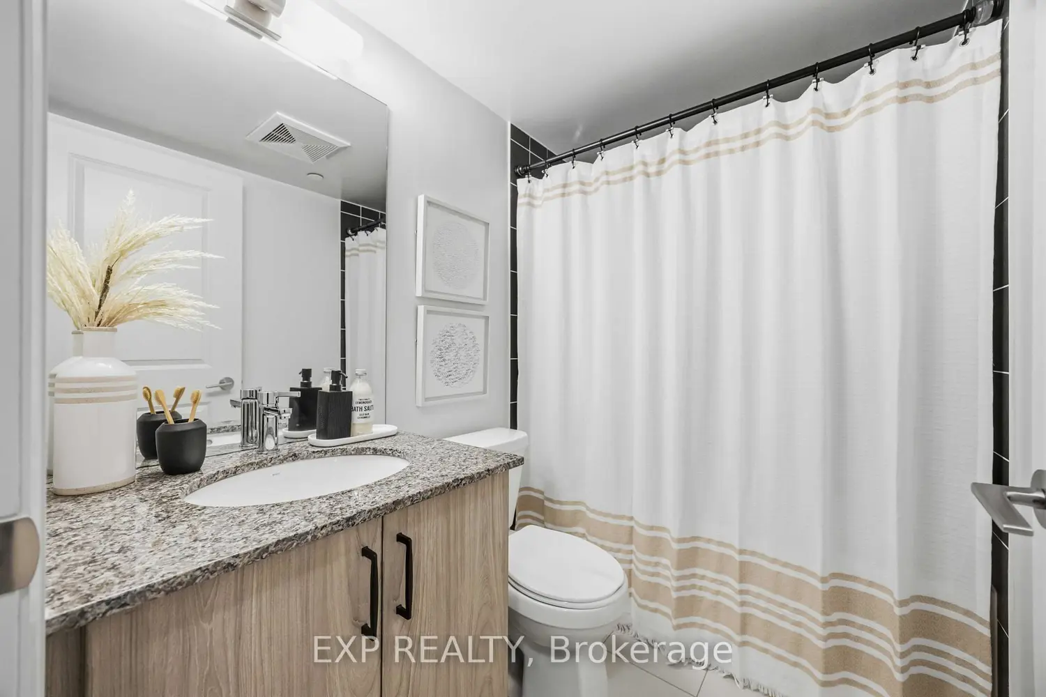 Additional image 10 of 20 Meadowglen Place 2710