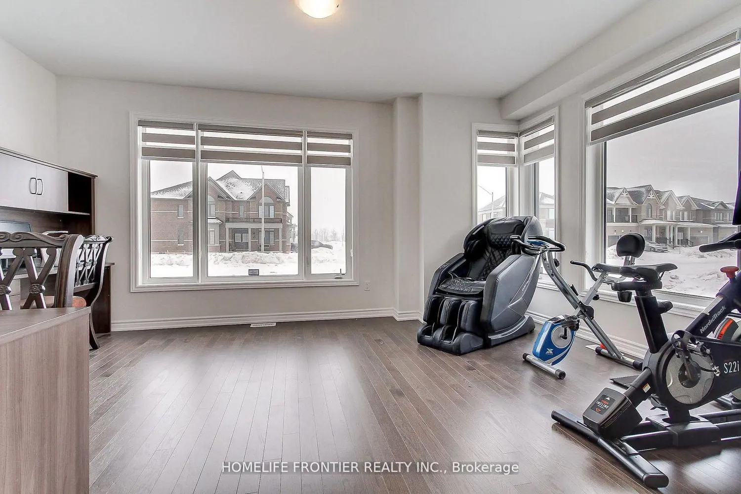 Additional image 5 of 145 Terry Fox Drive