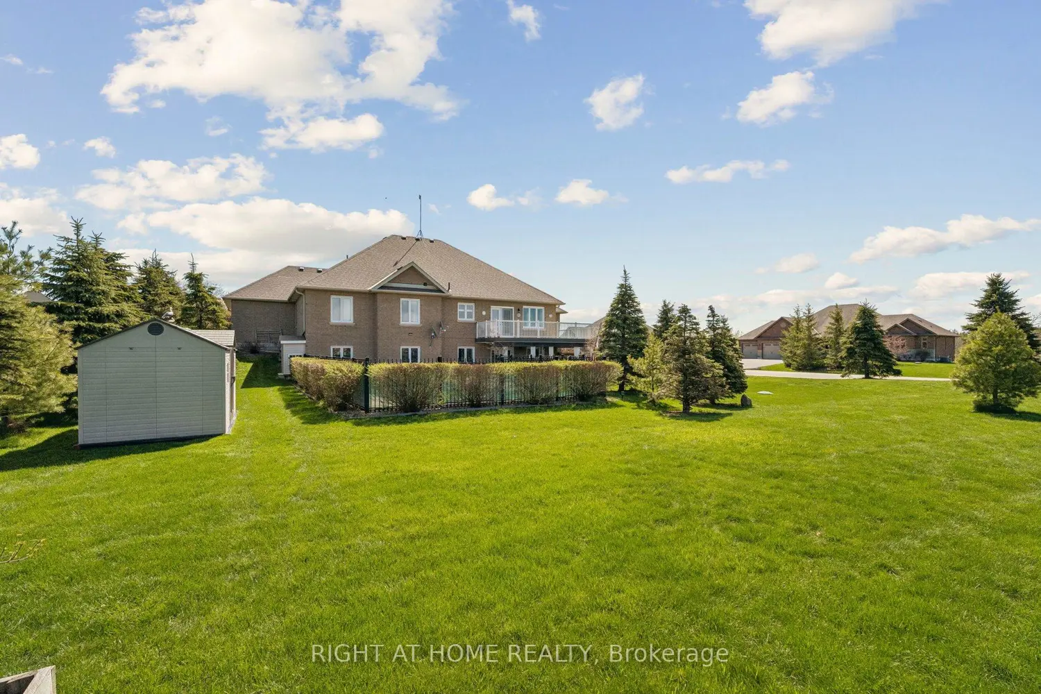 Additional image 11 of 10 Brolley Crescent