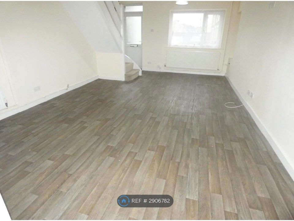 Additional image 5 of 2 bed terraced house to rentKing St, Neath SA11