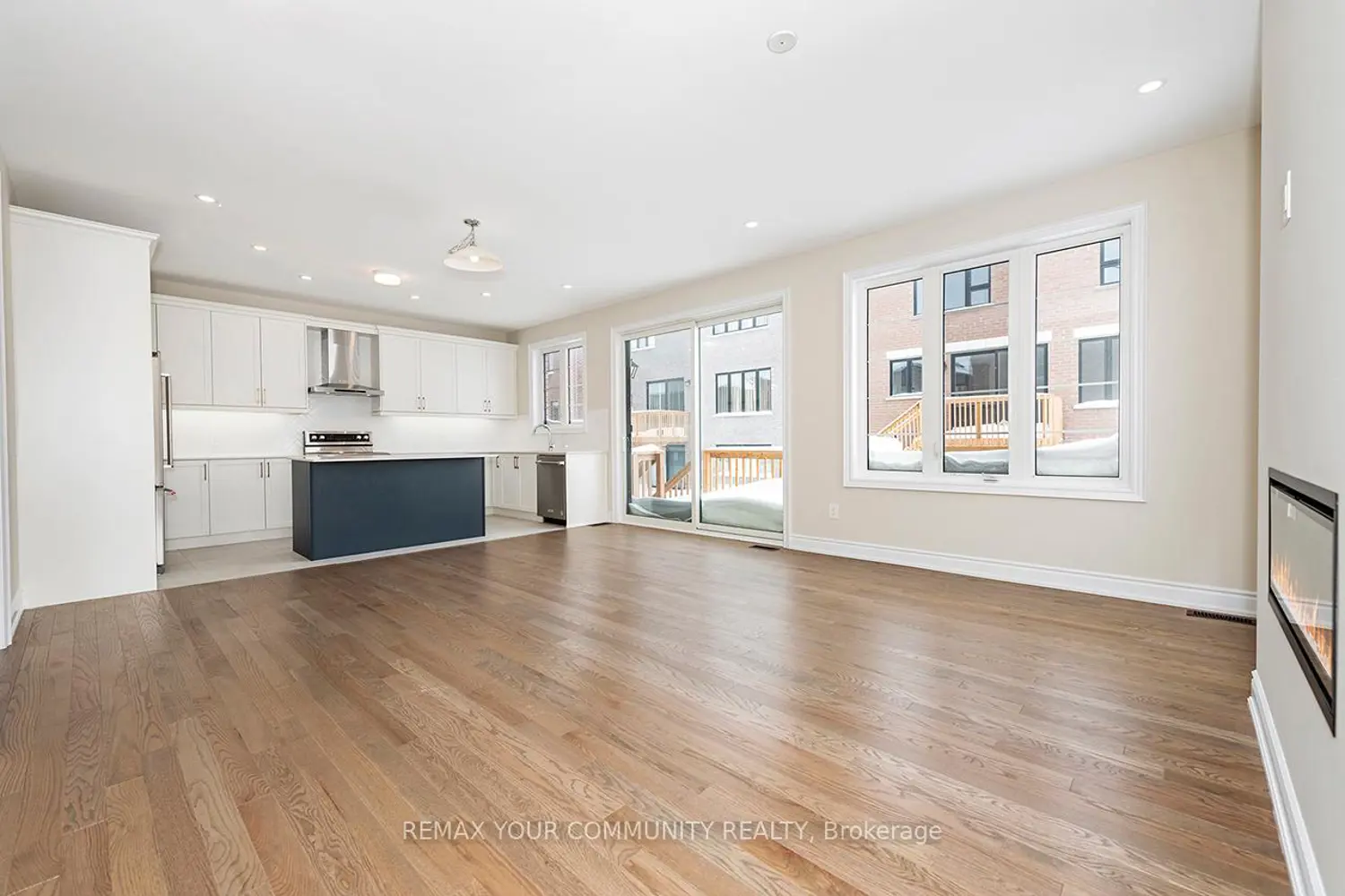 115 Bearberry Rd Road photo 3