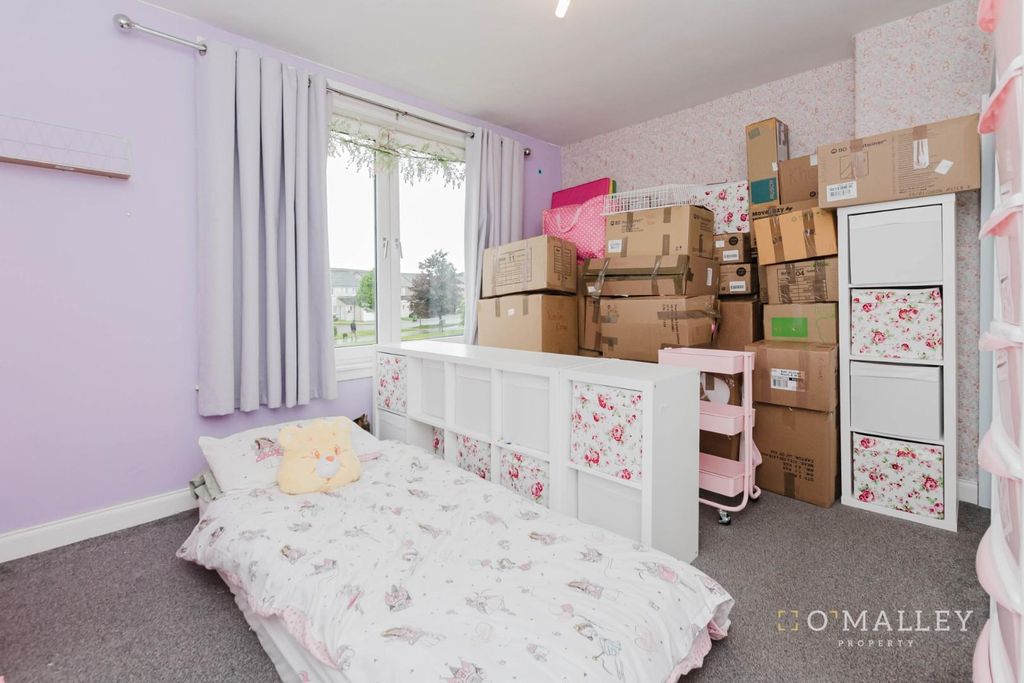 Additional image 2 of 2 bed semi-detached house to rentSmithfield Loan, Alloa FK10