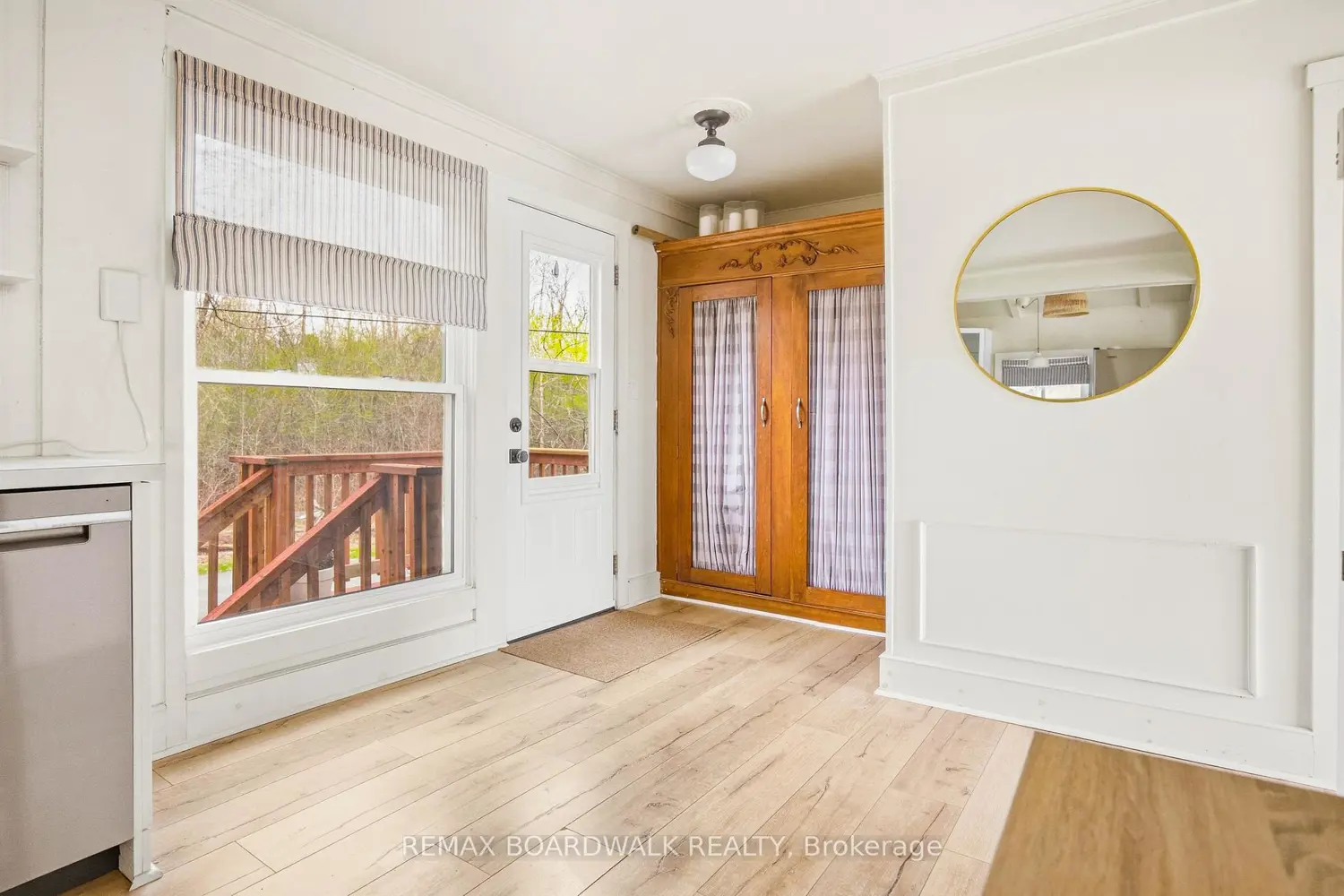 124 Mccullough's Landing Road photo 4