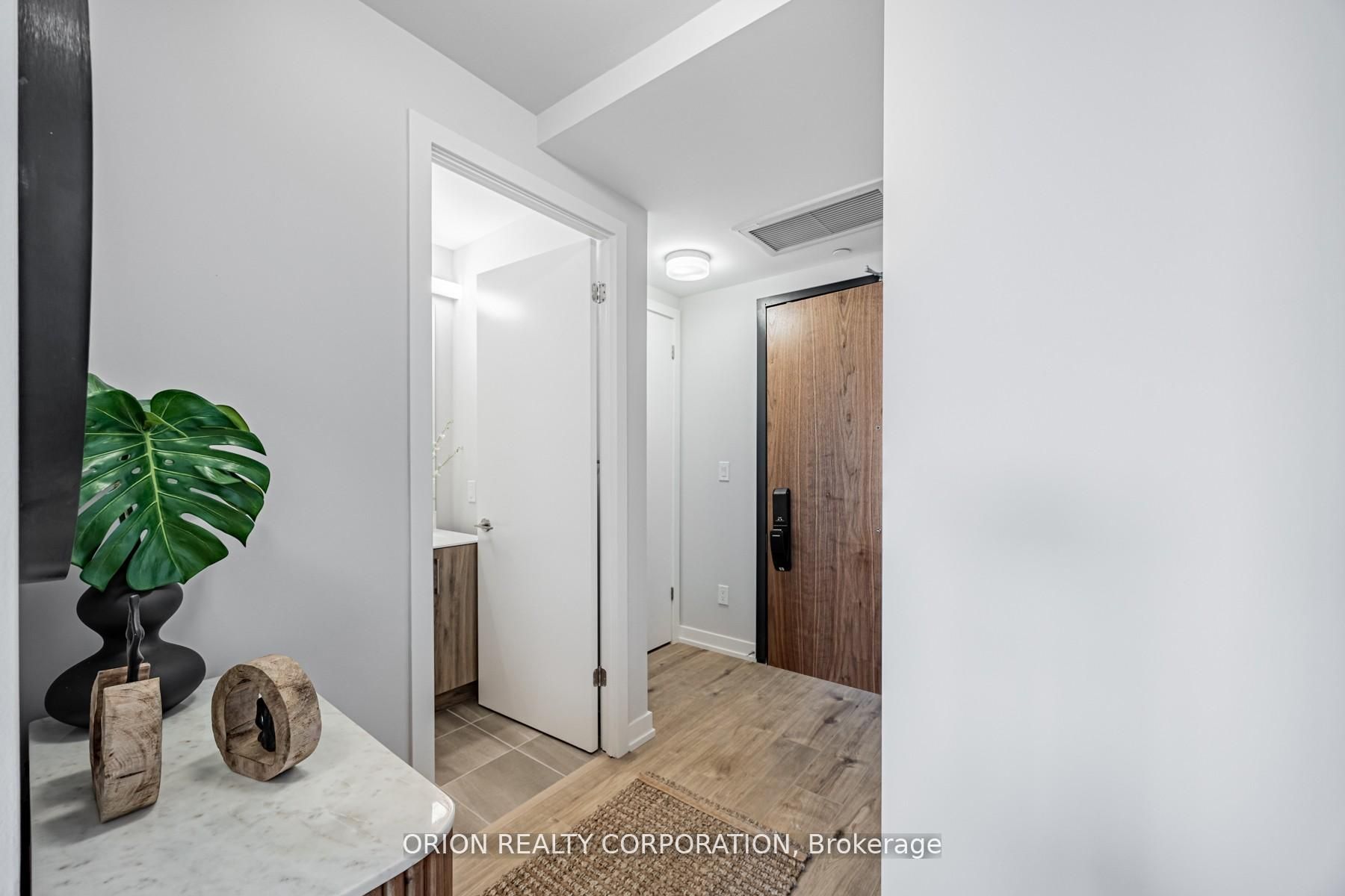 Additional image 3 of 202-201 Brock Street S, Whitby, ON, L1N 0P8