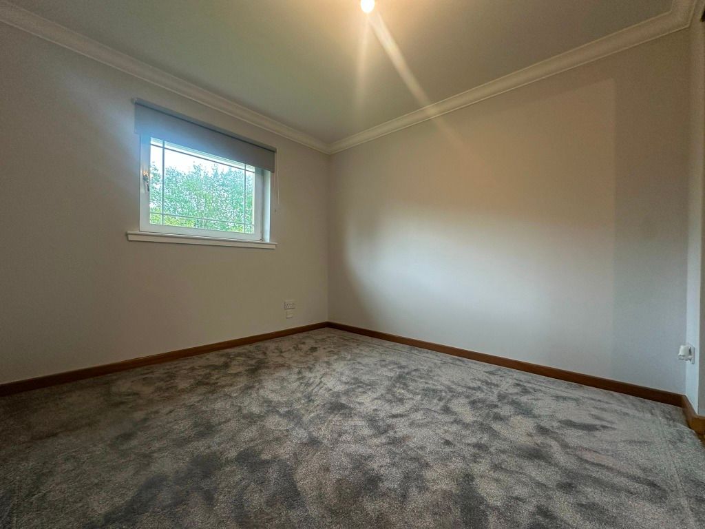 Additional image 15 of 3 bed flat to rentAllands Avenue, Inchinnan, Renfrewshire PA4