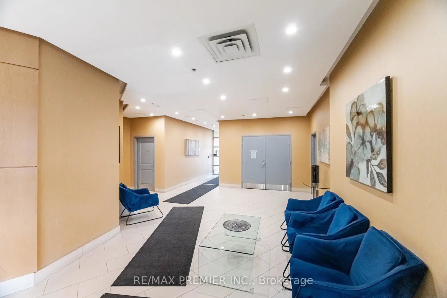 Additional image 4 of 7730 Kipling Avenue 203