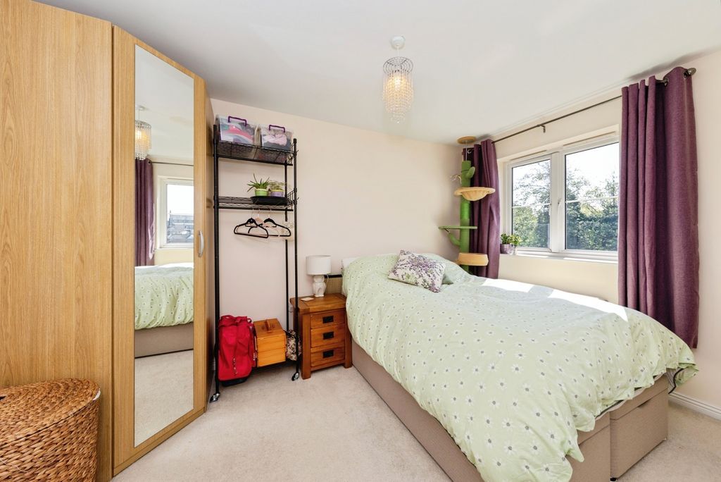 Additional image 11 of 2 bed flat for saleBryntirion, Llanelli, Carmarthenshire SA15