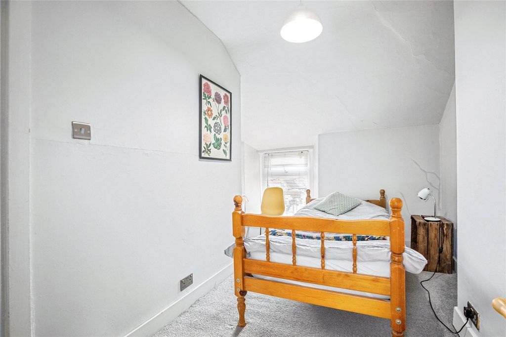 Additional image 16 of 6 bed flat for saleNorth Road, Aberystwyth, Ceredigion SY23