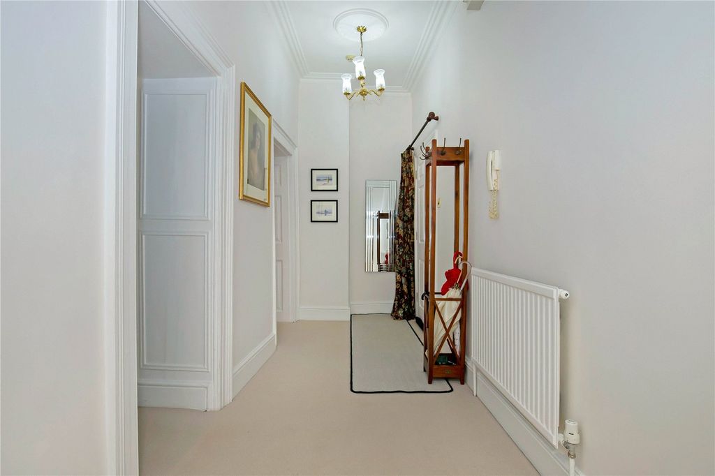 Additional image 13 of 3 bed flat for saleWindsor Terrace, Clifton, Bristol BS8