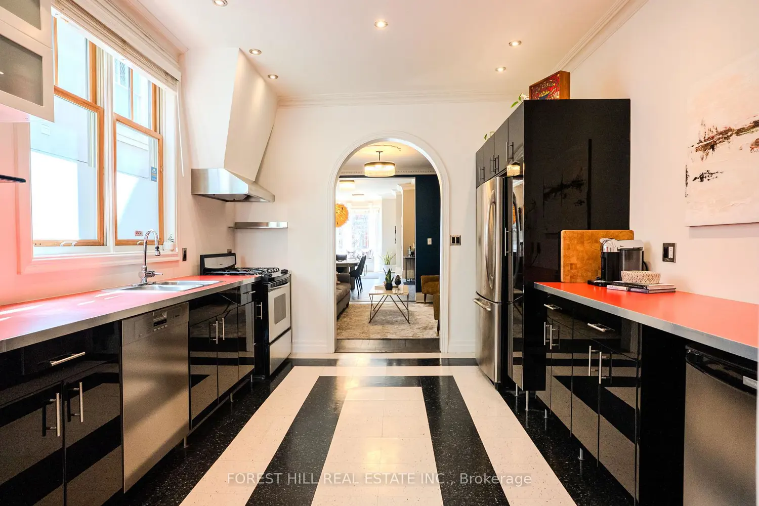 Additional image 13 of 451 Sackville Street