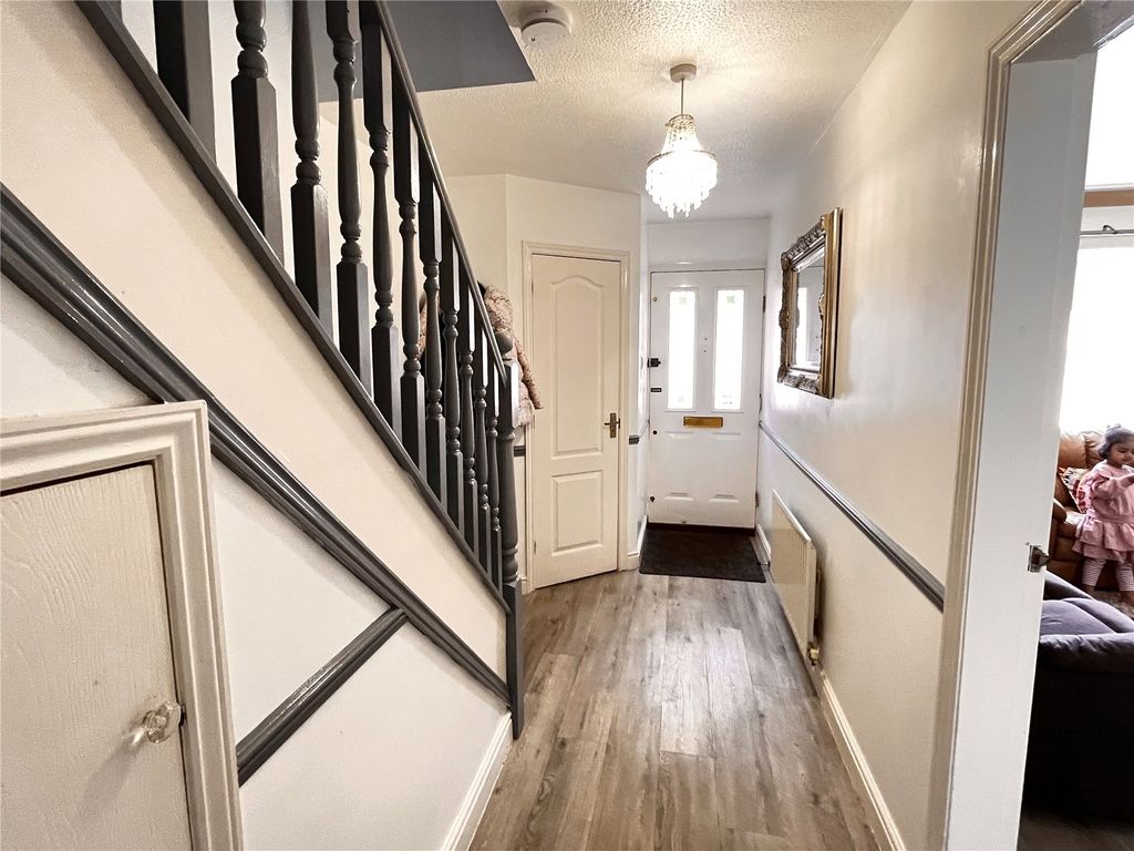 Additional image 6 of 5 bed detached house to rentKeelton Close, Bicton Heath, Shrewsbury, Shropshire SY3