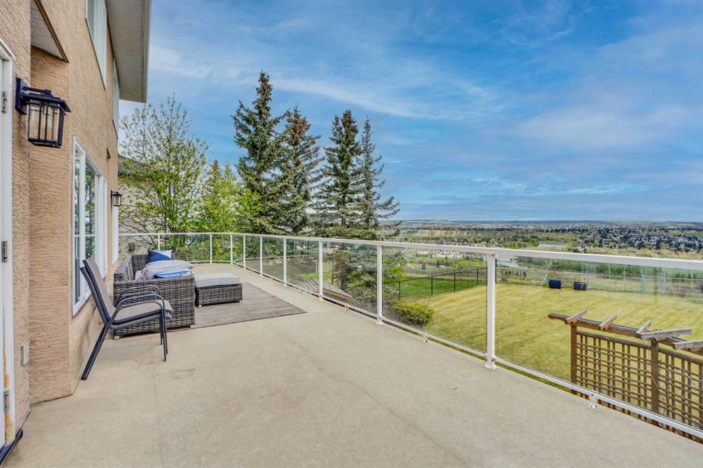 Additional image 4 of 378 Patterson Boulevard SW, Calgary, AB, T3H 3N6