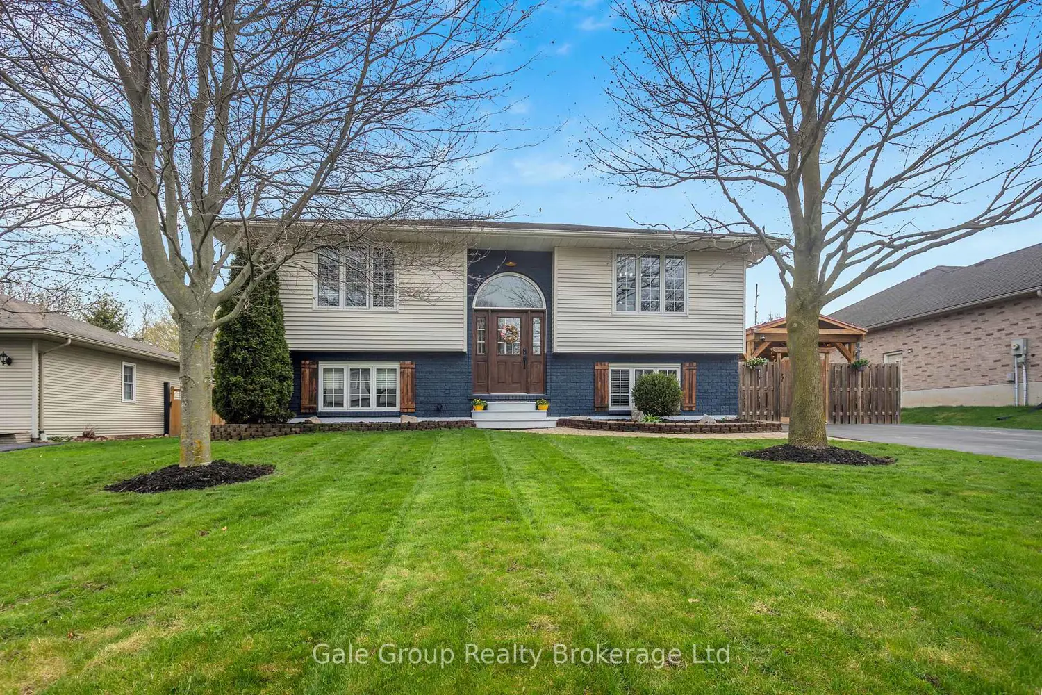 22 Lorraine Avenue