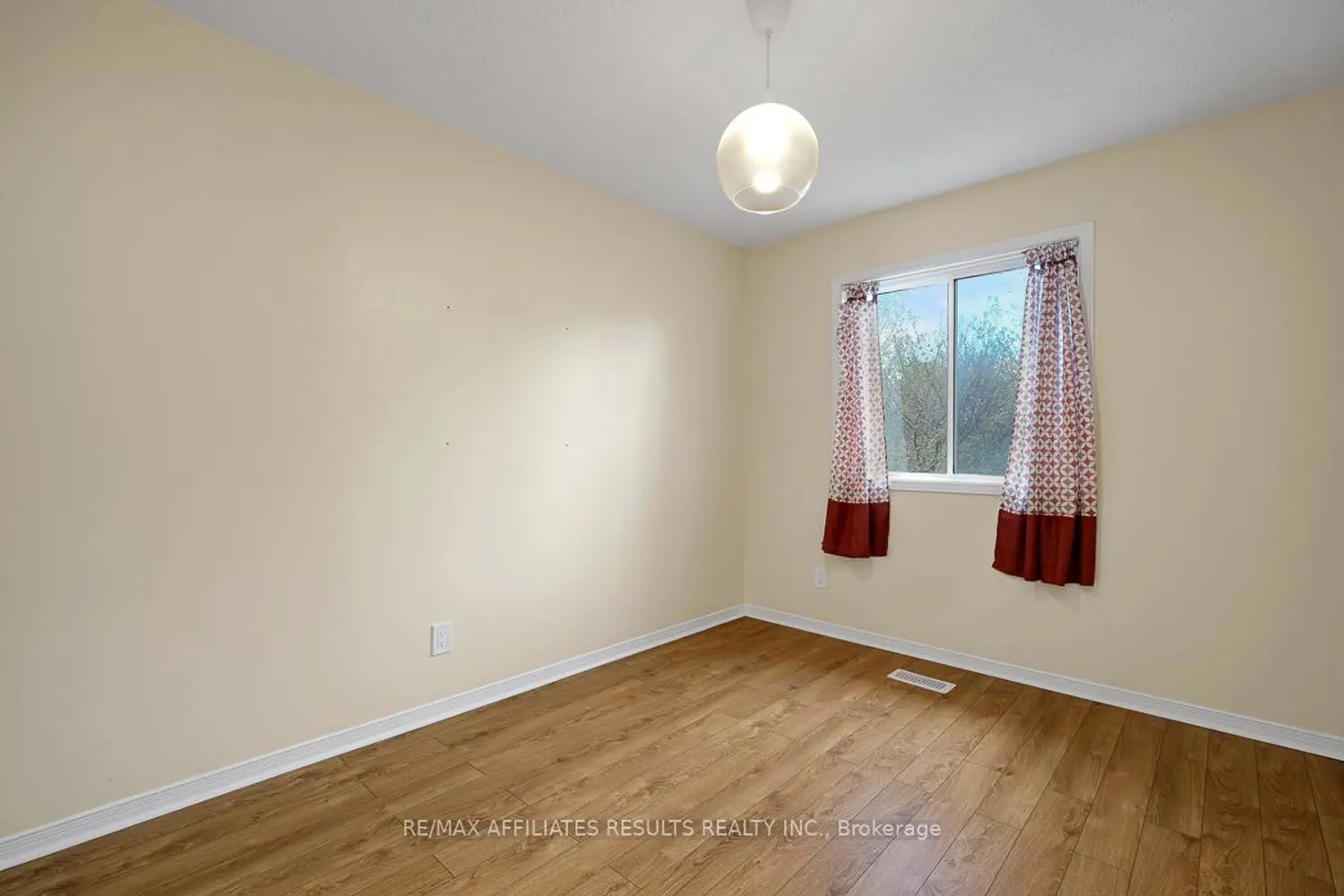 Additional image 11 of 31 Ipswich Terrace
