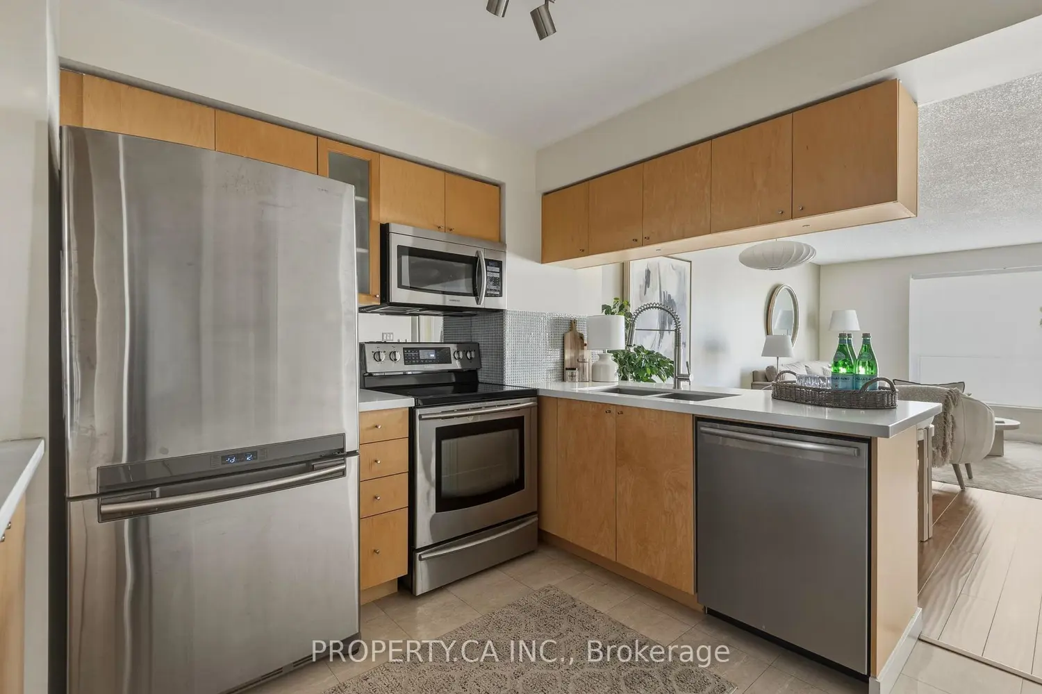 Additional image 10 of 410 Queens Quay 1105