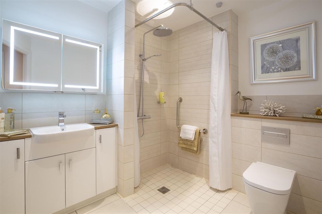 Additional image 6 of 1 bed property to rentRutherford House Marple Lane, Buckinghamshire SL9