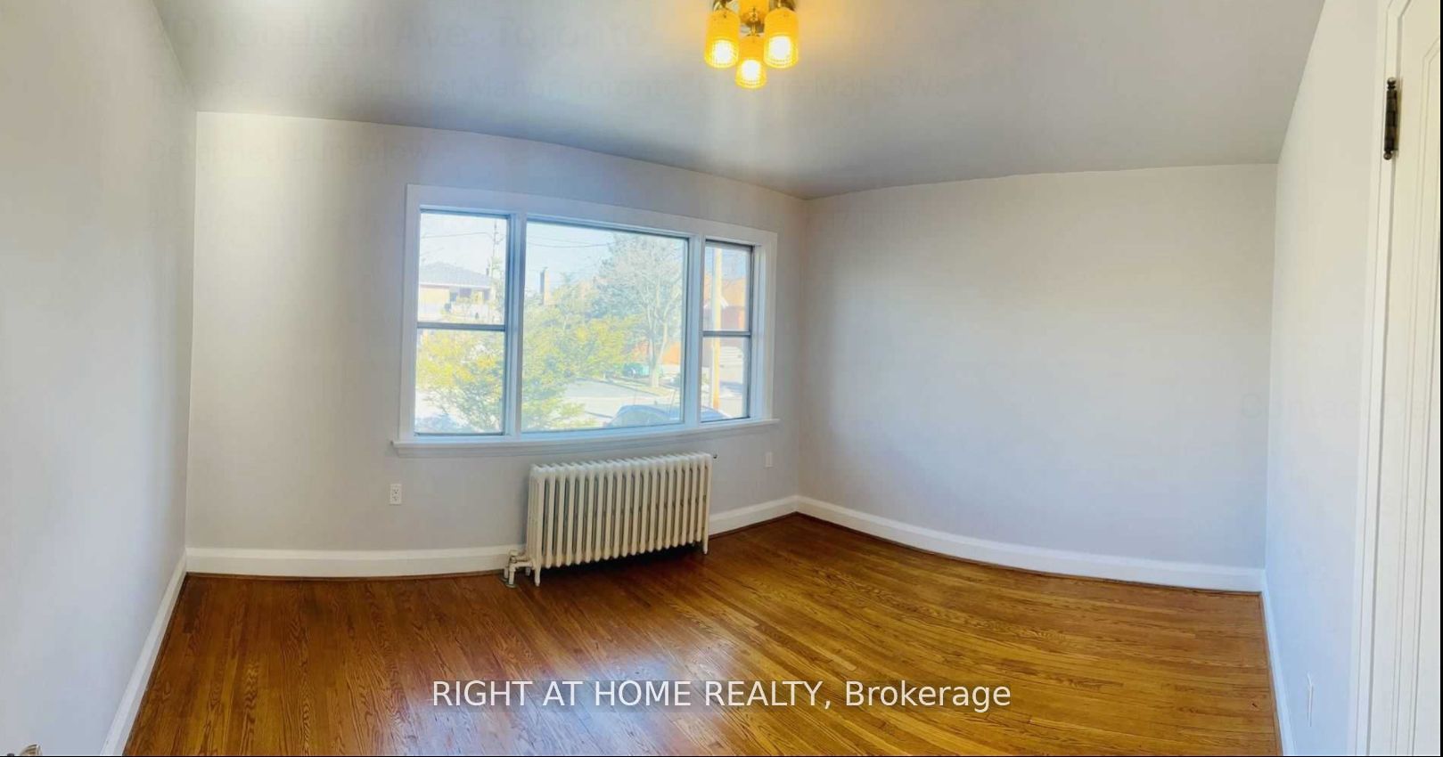 Additional image 3 of 201 Codsell Avenue, Toronto, ON, M3H 3W5