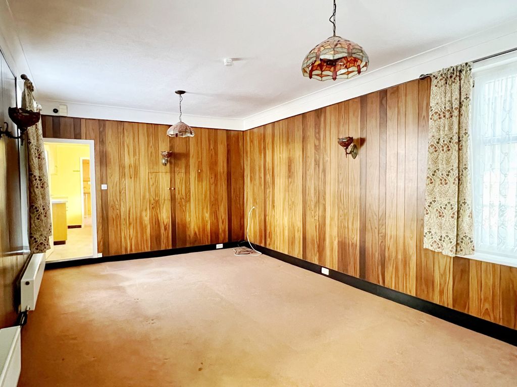 Additional image 10 of 3 bed flat for sale77 King Street, Castle Douglas DG7