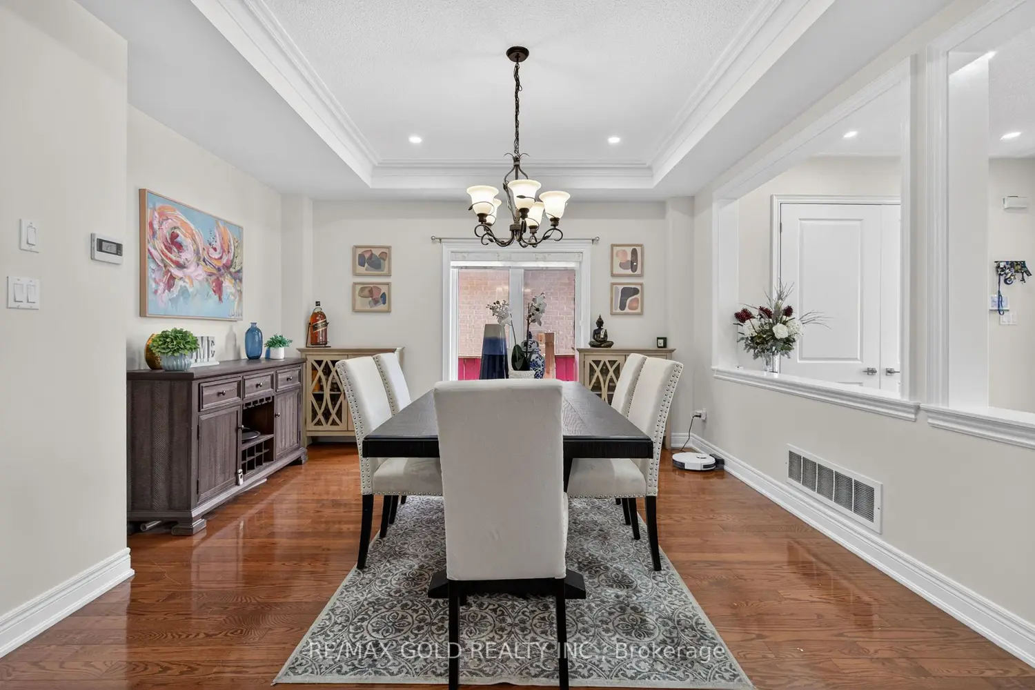 Additional image 5 of 17 Maisonneuve Boulevard