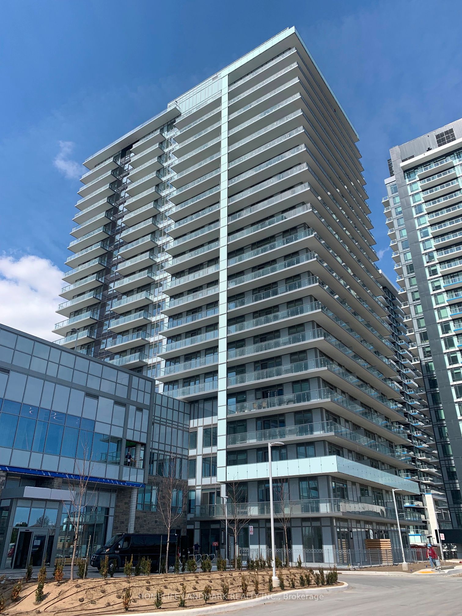 610-4675 Metcalfe Avenue, Mississauga, ON, L5M 0Z8