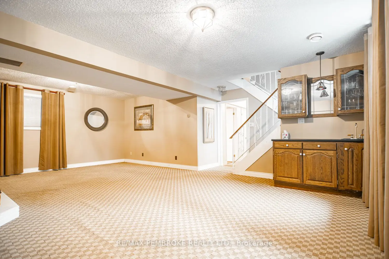 Additional image 10 of 486 Irving Street