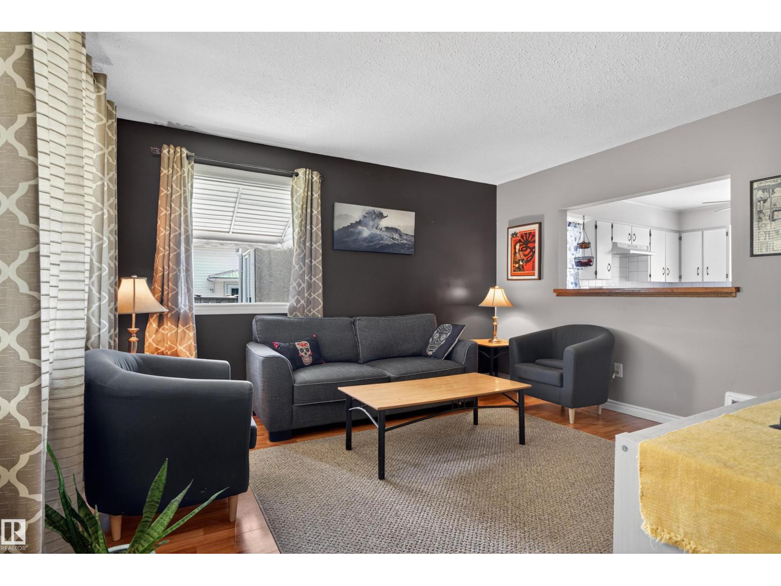 Additional image 3 of 12040 76 Street NW, Edmonton, AB, T5B2C8