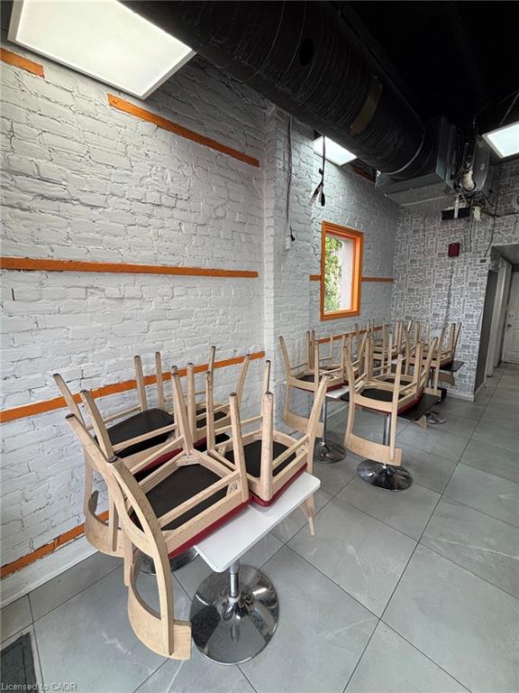 Additional image 3 of 197 Locke Street S, Hamilton, ON, L8P 1B5
