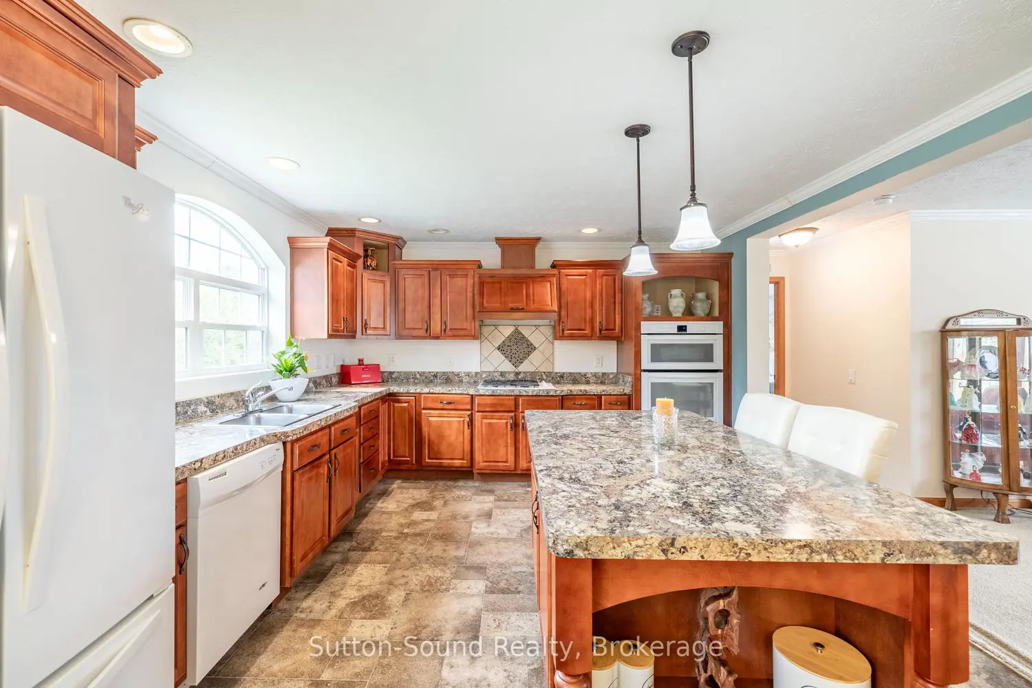 Additional image 6 of 21 Cardinal Avenue